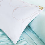 ZUN Ruffle Comforter Set B03595818