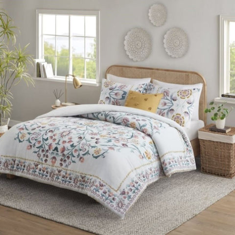 ZUN 4 Piece Floral Comforter Set with Throw Pillow B035P148333