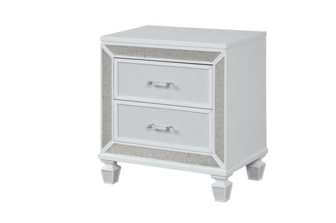 ZUN Crystal Nightstand Made with Wood Finished in White B00970957